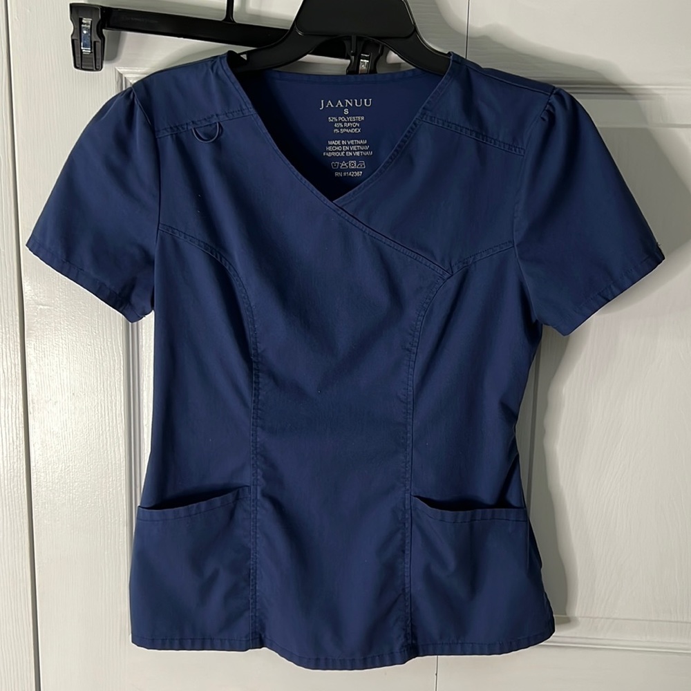 Jaanuu Navy Scrub top